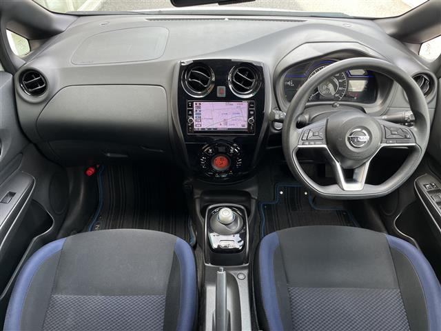 ノート1.2 e-POWER X ブラックアロー