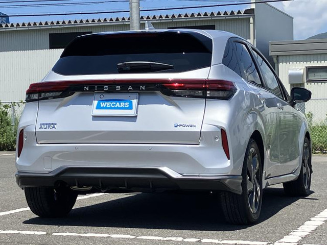 ノートオーラ1.2 G レザーエディション