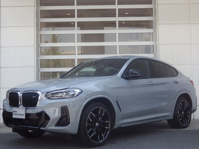 X4M40i 4WD