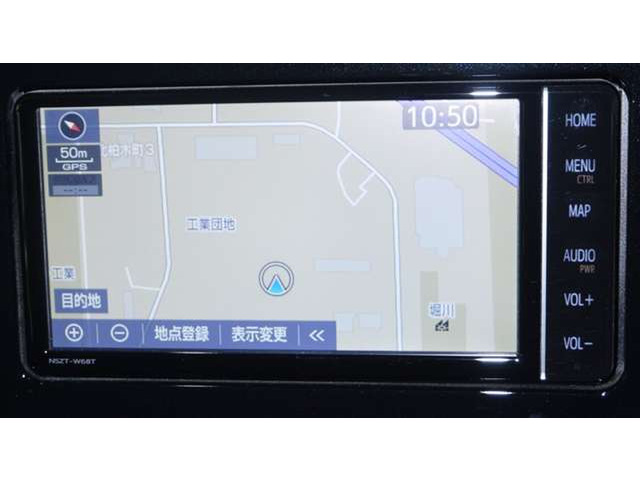 プリウス1.8 S セーフティ プラスII E-Four 4WD