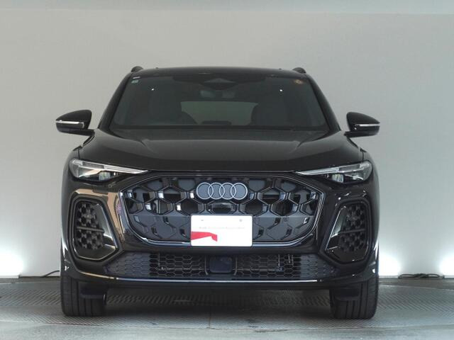 Q5TFSI クワトロ 150kW アドバンスト 4WD