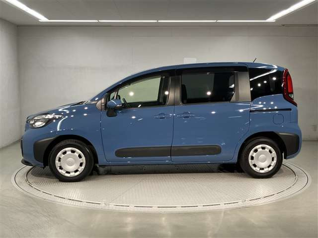 シエンタハイブリッド 1.5 G E-Four 4WD