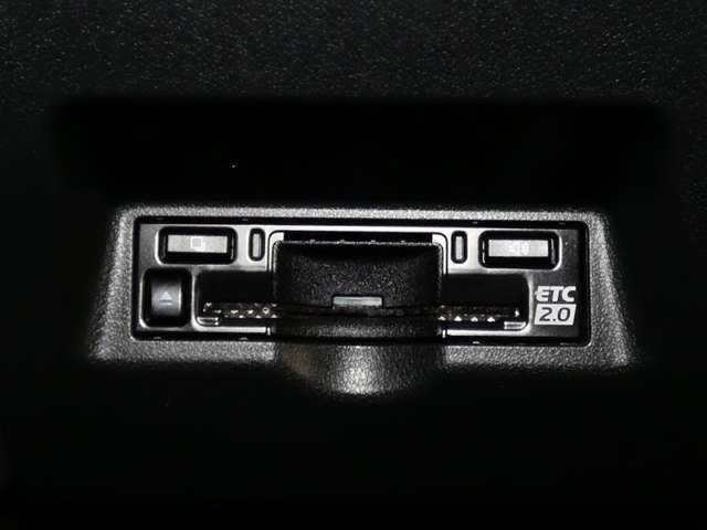 アルファードハイブリッド 2.5 Z E-Four 4WD