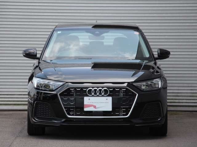 A1スポーツバック25 TFSI アドバンスド