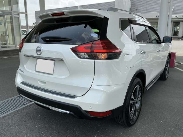エクストレイル2.0 20Xi 4WD