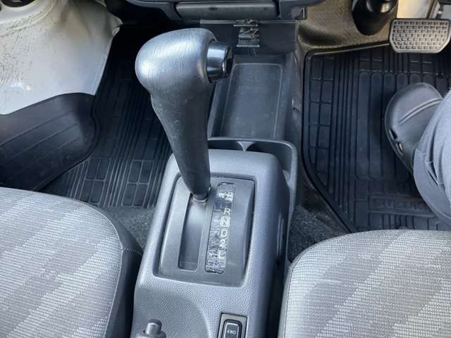 キャリイKC エアコン パワステ 4WD