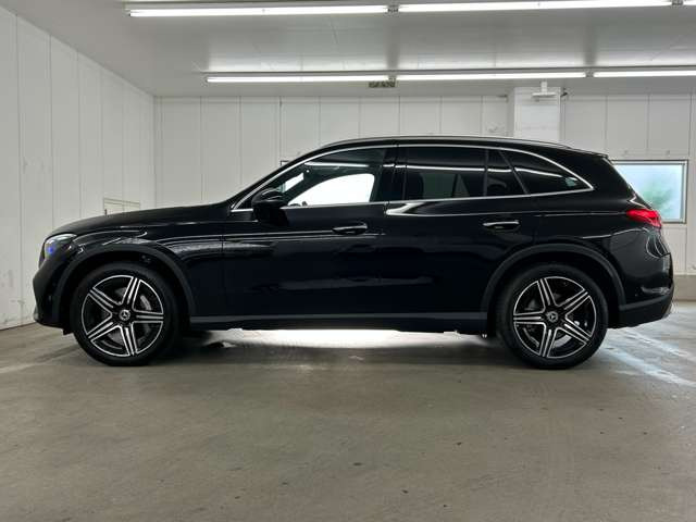 GLC220d 4マチック (ISG) AMGラインパッケージ  4WD