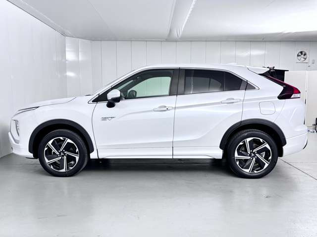 エクリプスクロスPHEV 2.4 P 4WD