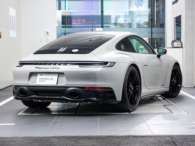 911カレラ4 GTS PDK