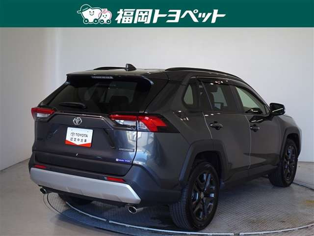 RAV42.0 アドベンチャー 4WD
