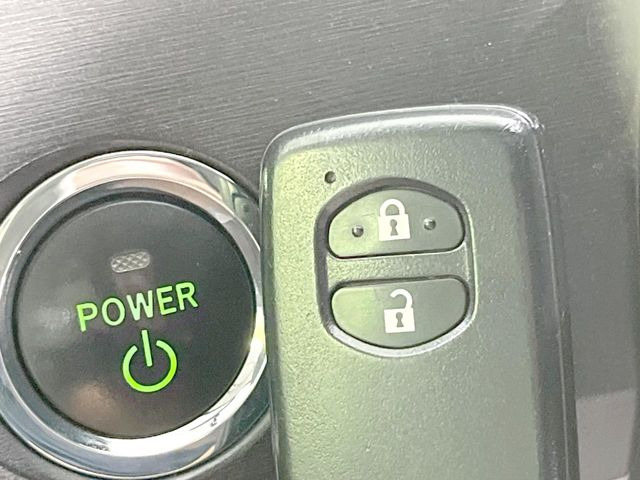 �y�X�}�[�g�L�[�z�J�o����|�P�b�g�ɓ��ꂽ�܂܂ł��h�A�̎{���E�������\�ȃX�}�[�g�L�[�𑕔��B�G���W���̃I���E�I�t�����J�M�����o���K�v����������Ƃ��Ă��֗��ł���