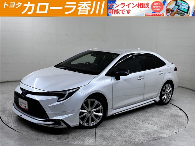 カローラ1.8 ハイブリッド W×B