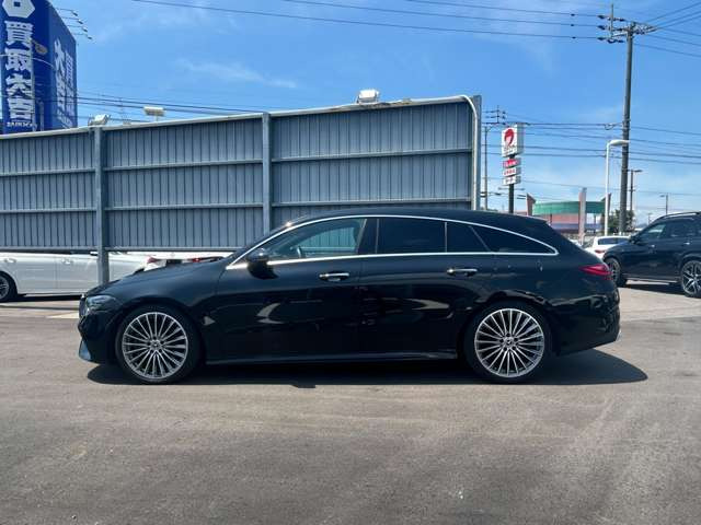 CLAシューティングブレークCLA200d AMGラインパッケージ