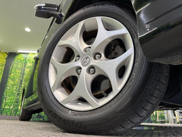 �y����16�C���`�A���~�z�C�[���z�O�ςɃ}�b�`���������A���~�z�C�[���𑕒����Ă���܂��B�e��ЊO�A���~�z�C�[����A�X�^�b�h���X�^�C�����戵�����Ă���܂��B���񂲑��k����������