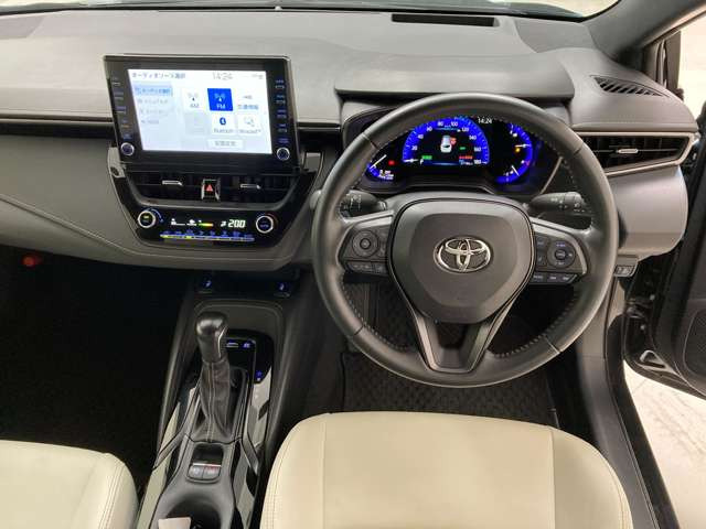 カローラツーリング1.8 ハイブリッド W×B E-Four 4WD