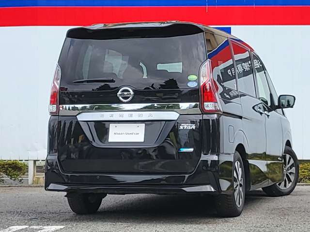 セレナ2.0 ハイウェイスター