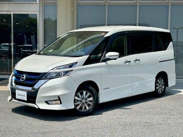セレナ1.2 e-POWER ハイウェイスターV