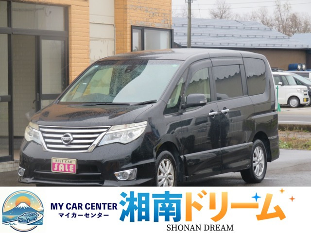 セレナ2.0 ハイウェイスター Vセレクション+Safety II 4WD