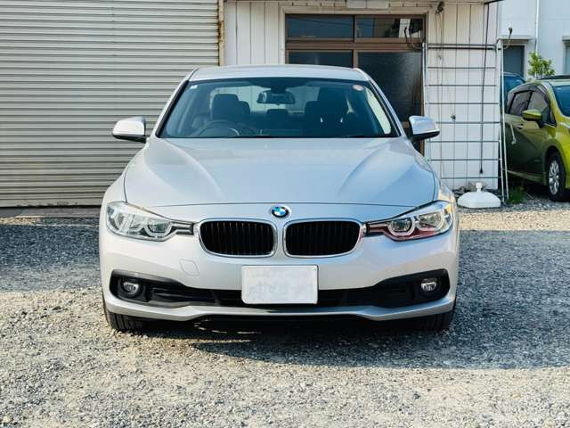 3シリーズセダン320i SE