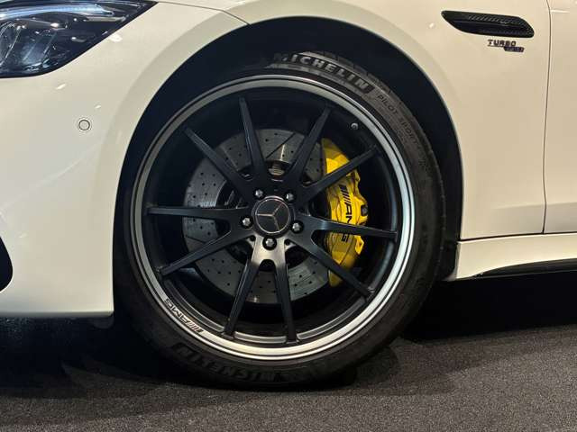 AMG GT 4ドアクーペ53 4マチックプラス 4WD