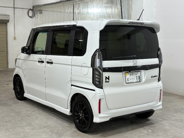 N-BOXカスタムL