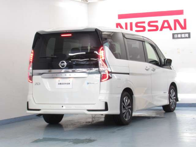 セレナ1.2 e-POWER ハイウェイスターV