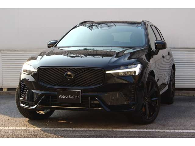 XC60ウルトラ T6 AWD プラグイン ハイブリッド ブラック エディション 4WD