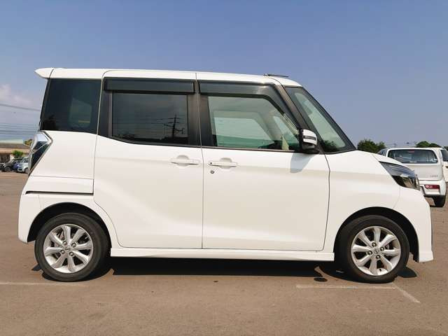 お客様のご予算帯に合わせたお車を常時100台以上取り揃えています!当社のスタッフがお客様のお車選びをしっかりサポートしご提案させていただきます!