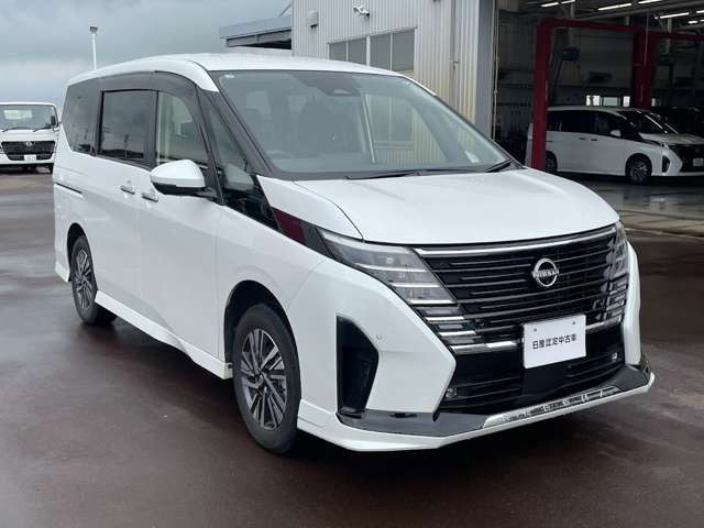 セレナ2.0 ハイウェイスターV 4WD