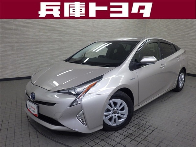 プリウス1.8 S セーフティ プラス