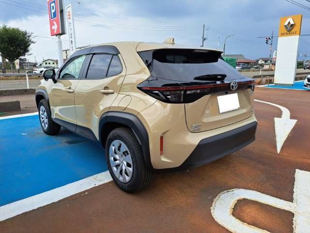ヤリスクロス1.5 ハイブリッド X E-Four 4WD