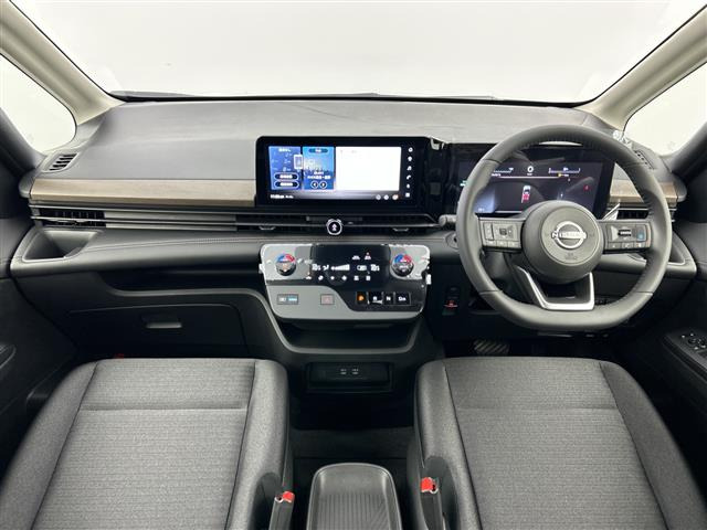 セレナ1.4 e-POWER ハイウェイスターV