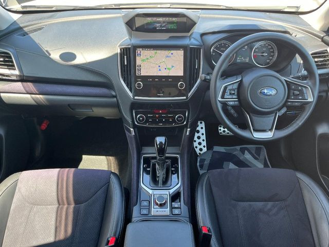 フォレスター1.8 スポーツ 4WD