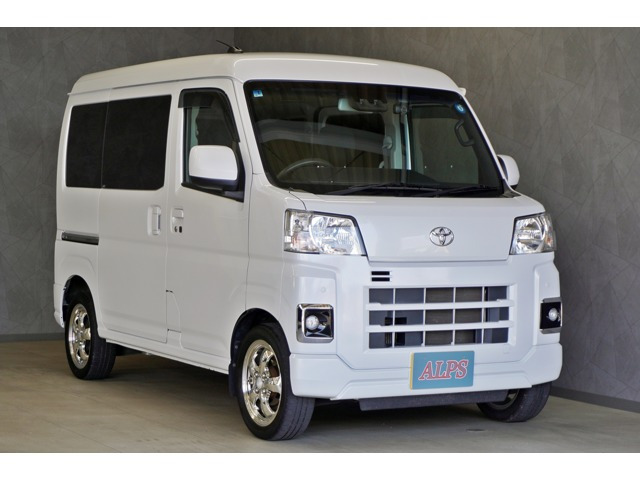 ピクシスバンクルーズターボ 4WD