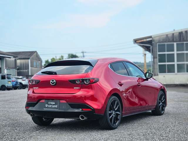 MAZDA3ファストバック2.0 X バーガンディ セレクション
