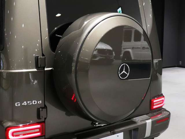 GクラスG450d AMGラインパッケージ (ISG) 4WD