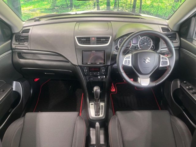 スイフト1.6 スポーツ