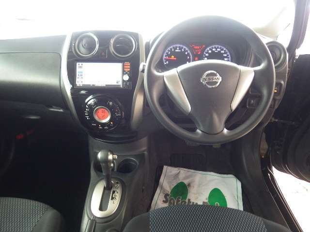 ノート1.2 X FOUR 4WD