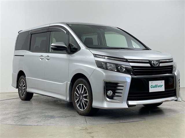 ヴォクシー2.0 ZS 4WD