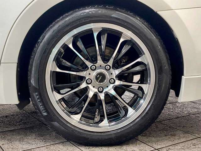 クラウンアスリートハイブリッド 2.5 S Four Jフロンティア リミテッド 4WD
