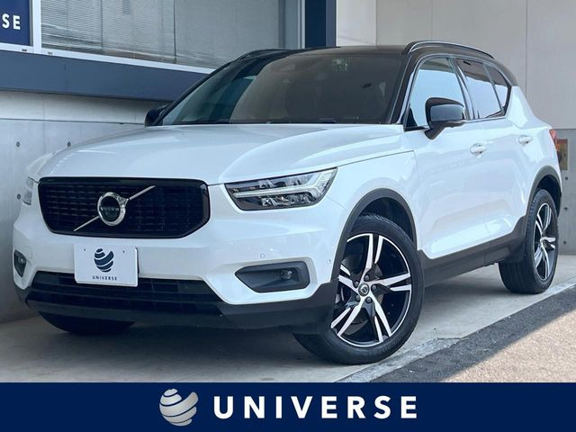 XC40B4 AWD Rデザイン 4WD