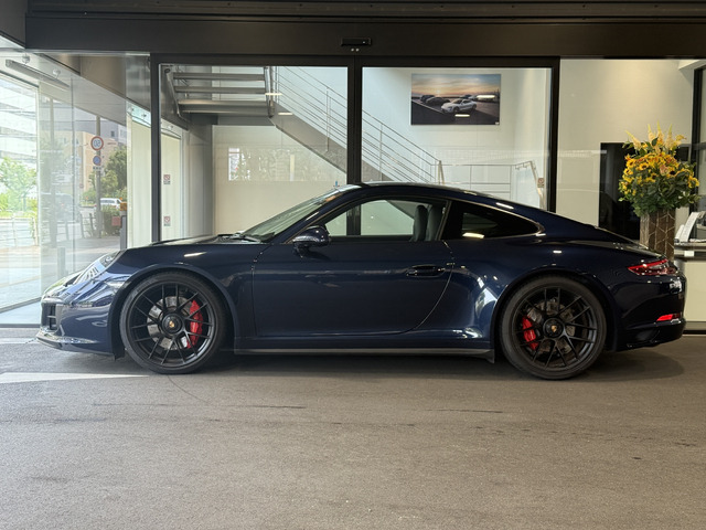 911カレラ GTS PDK