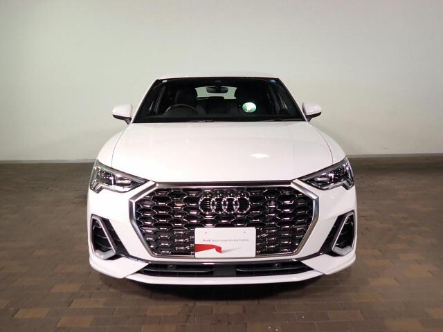 Q3スポーツバック35 TFSI Sライン