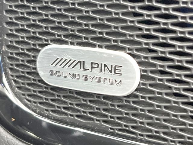 ��ALPINE�T�E���h�V�X�e��:�v���~�A���T�E���h�V�X�e���𑕔����Ă���A���i�����Տꊴ�̂��鉹�y���ԓ��ł��y���݂��������܂��B