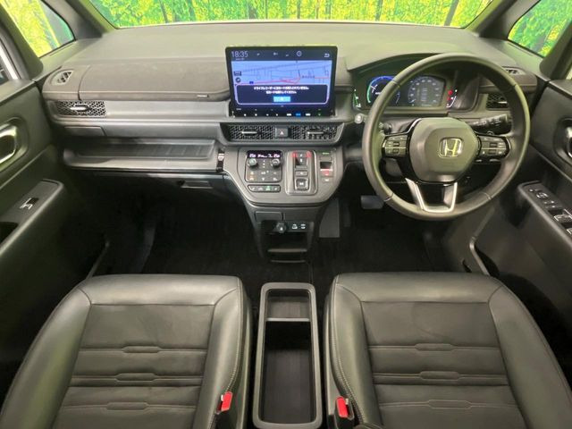 ステップワゴン2.0 e:HEV スパーダ プレミアムライン