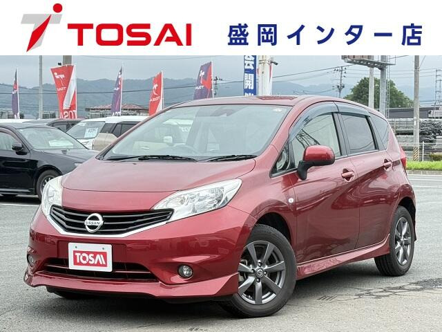 ノート1.2 X FOUR エアロスタイル エマージェンシーブレーキパッケージ 4WD