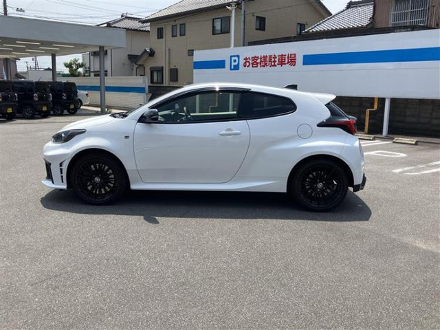 GRヤリス1.6 RC 4WD