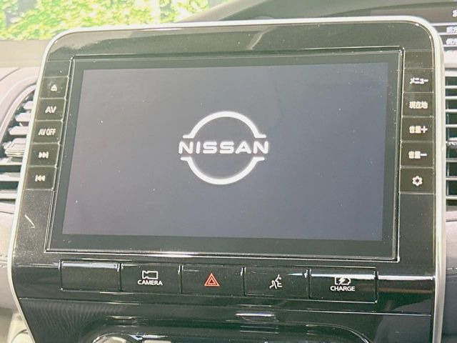 セレナ1.2 e-POWER ハイウェイスターV
