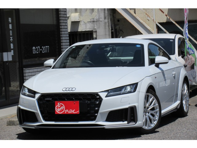 TTクーペ45 TFSI クワトロ Sラインパッケージ 4WD