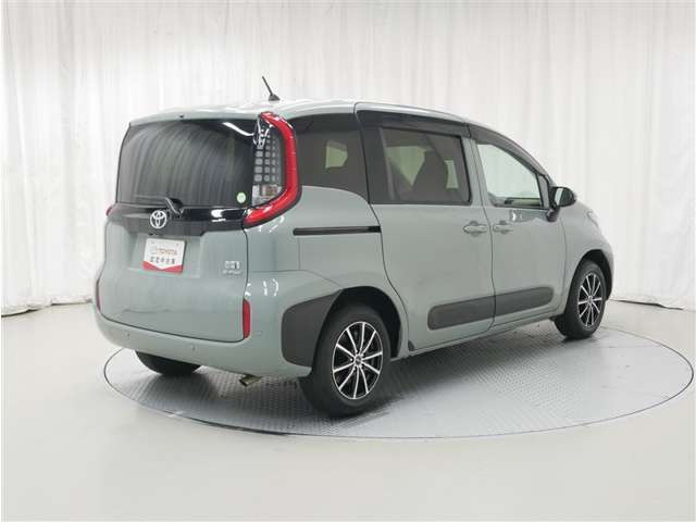 シエンタハイブリッド 1.5 Z E-Four 4WD